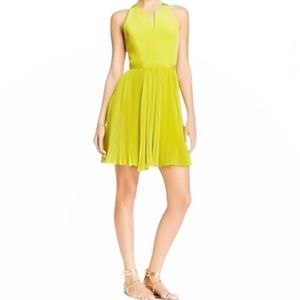Rebecca Taylor Pleated Silk Cutout Cocktail Dress in Chartreuse Size 6